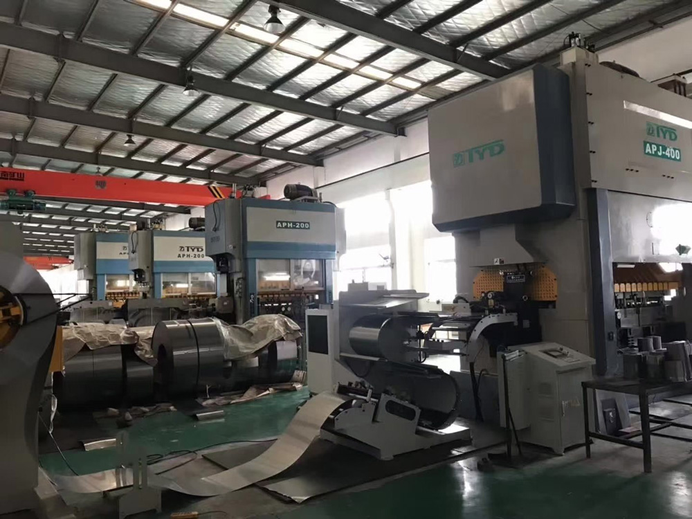 200 ton precision punch operation points