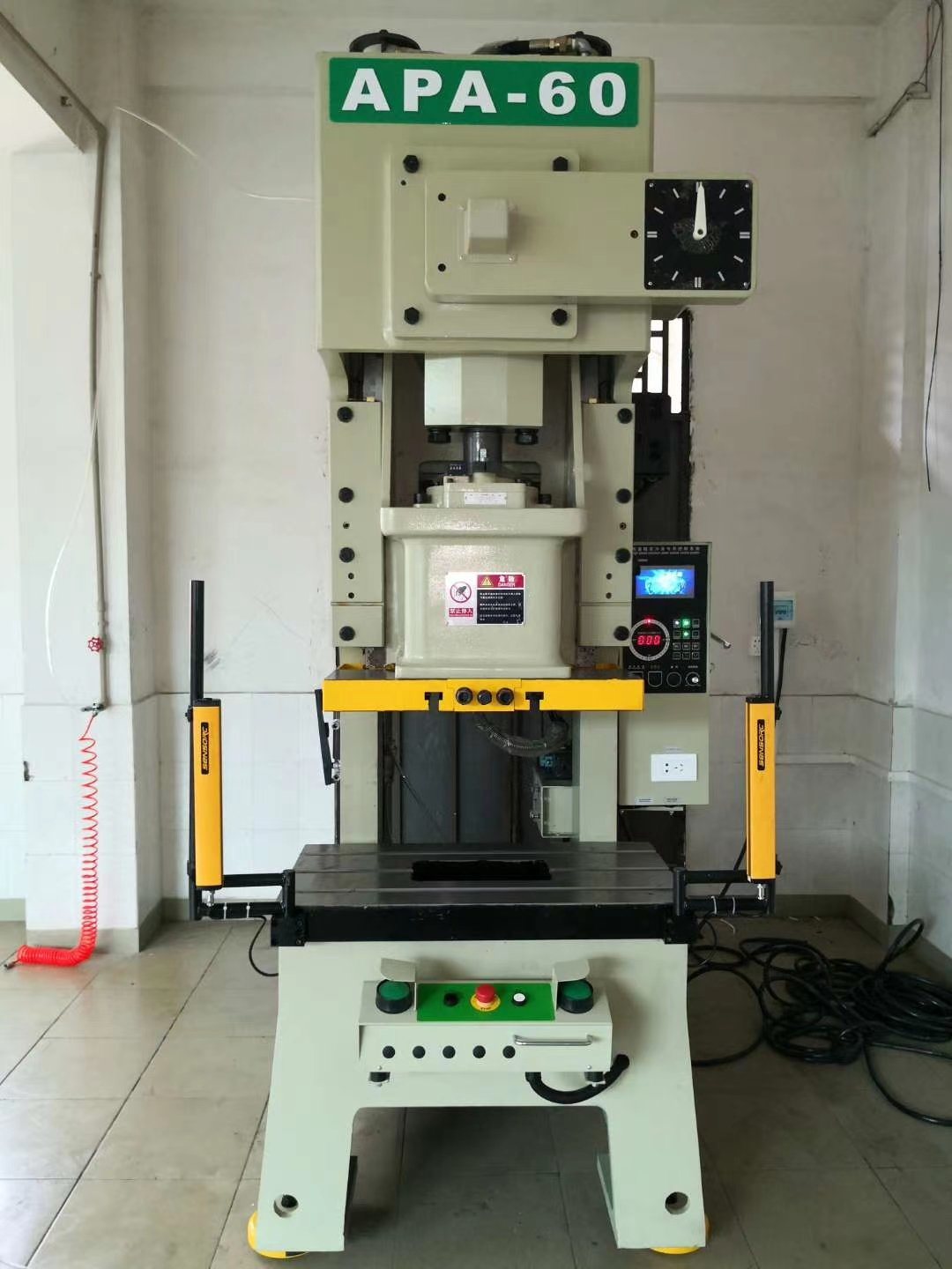 How to maintain the precision high-speed punch mold?