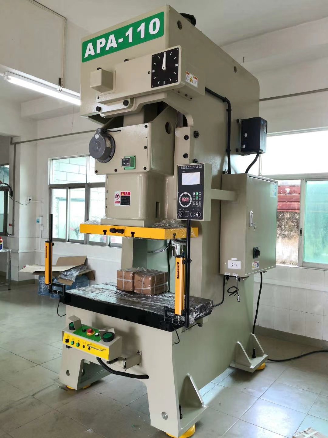 Reasons and solutions for insufficient pressure of high speed punch presses