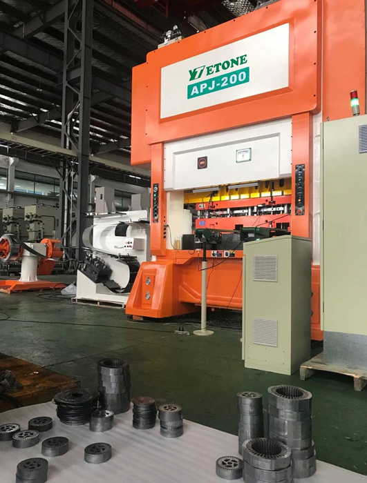 Safety operation specifications for stamping press punch